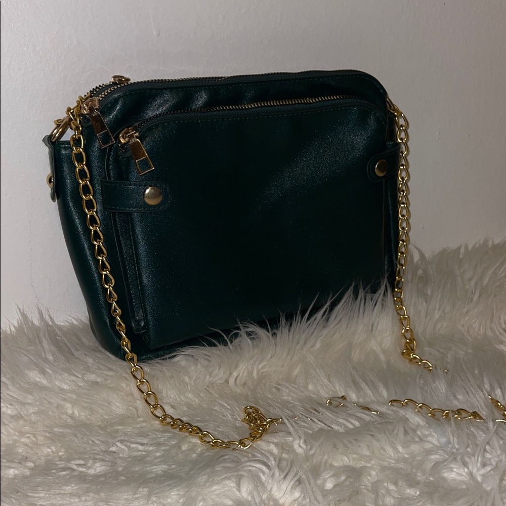 Elegant Green Chain Strap Bag